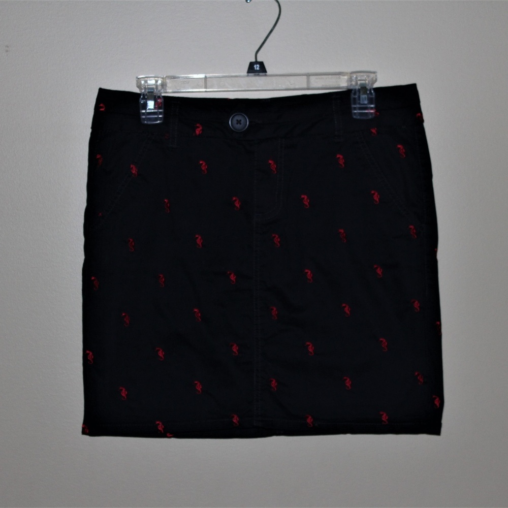 British Khaki Skirt Size 8 Navy Blue Red Seahorses
